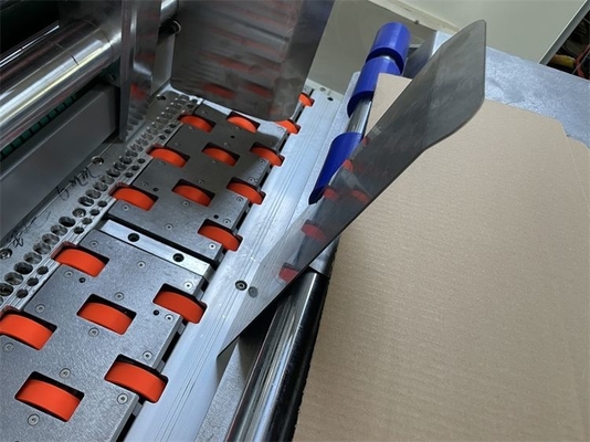 Van de Printerslotter die cutter van Flexo van de pizzadoos Automatische van de Omslaggluer de Machine Snelle Snelheid