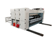 Gegolfd Flexo 4-kleurenprinter Slotter Matrijzensnijder Semi-automatisch kettinginvoertype