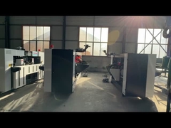 De golfmachine van de Kartondoos