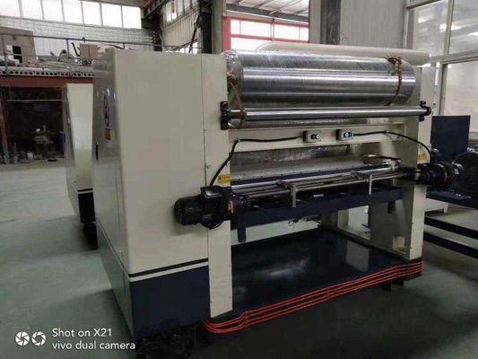 PLC-machine voor het maken van fluitengolfkartonnen dozen